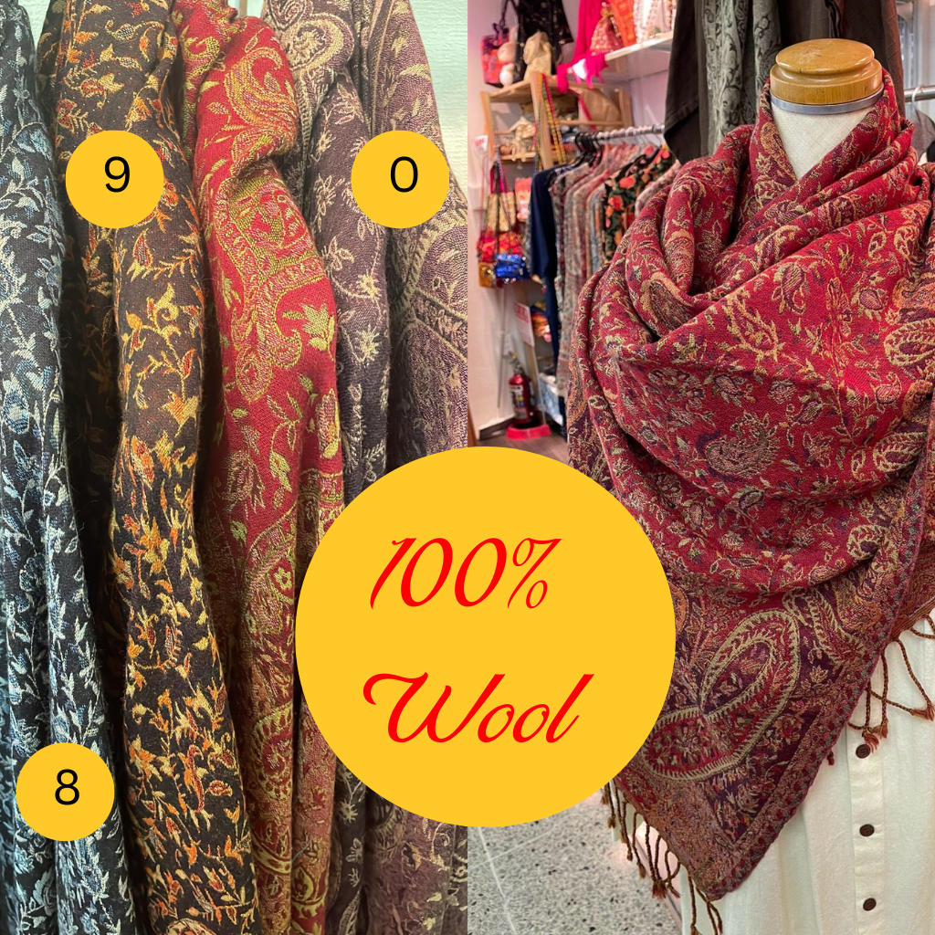Elegant Pure Wool Scarf with Paisley Design